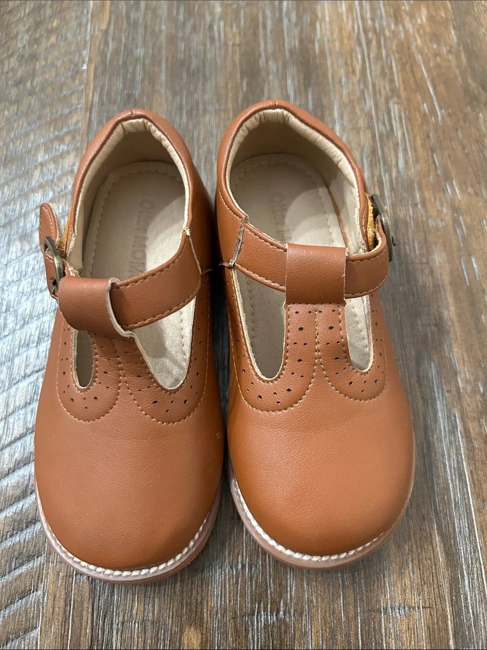 Classic T-Strap Kids Shoes in Tan